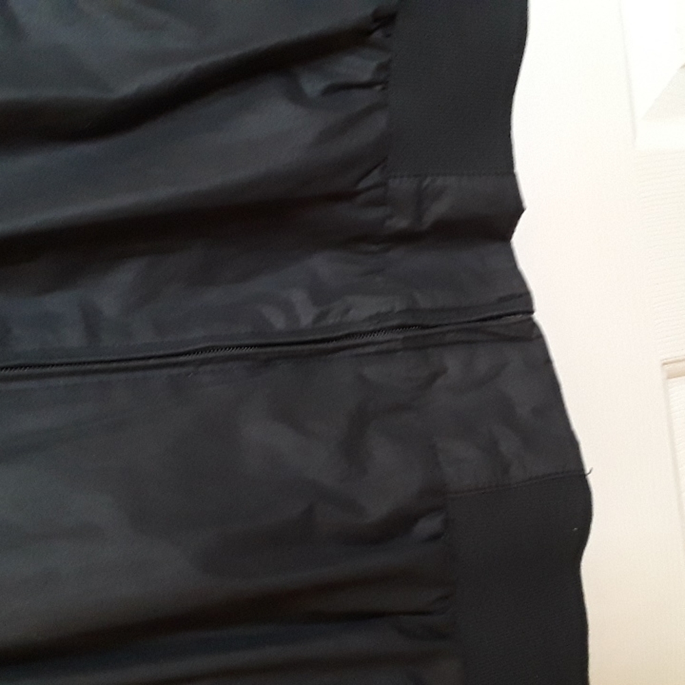Members Only  black  jacket size 44 excellent condition - Picture 4 of 7